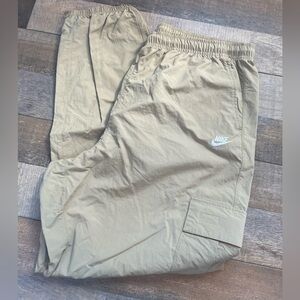 Nike men's cargo pants